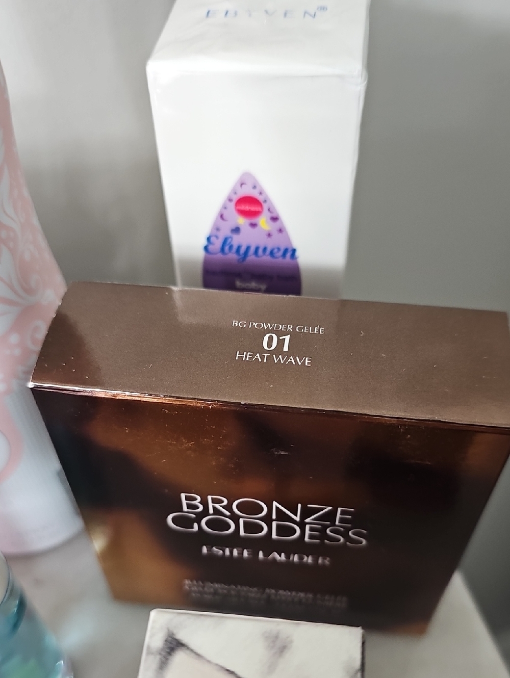 Makeup Bundle - Picture 12 of 14